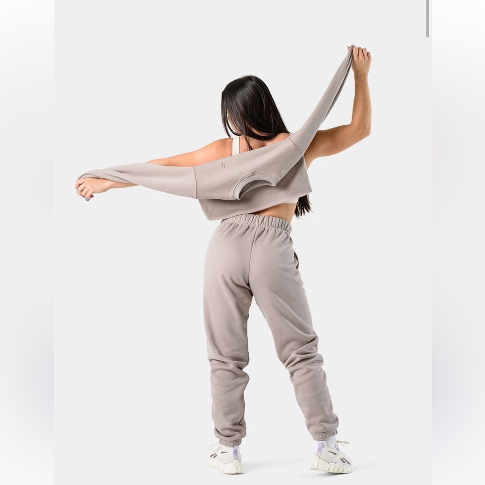 NWT Kamo Fitness Cozytec Sweat Pants *updated fit*